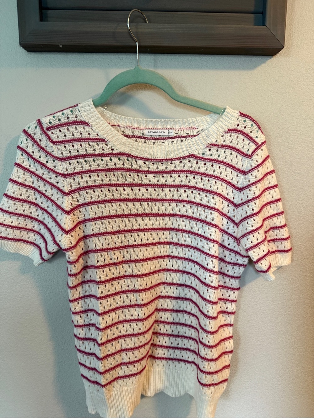 Staccato Cream Knit Short-Sleeve Sweater with Pink Stripes